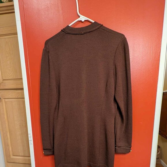 St. John by Marie Gray Womens 4 Brown Knit w Gold Buttons Cardigan - EUC - Picture 16 of 16